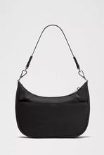 Lululemon Essential Shoulder Bag 3L