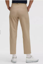 Lululemon - Stretch Twill Golf Pant Regular Stitched Logo